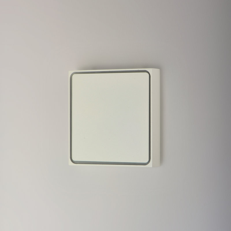 Braydee Aluminum LED Wall Light, White