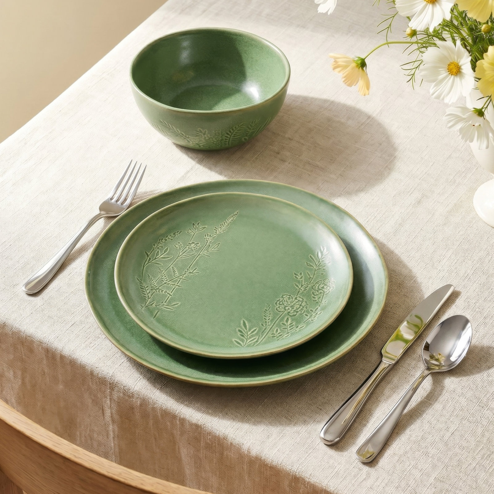 Pfaltzgraff Carrie 12-Piece Stoneware Dinnerware Set, Service for 4