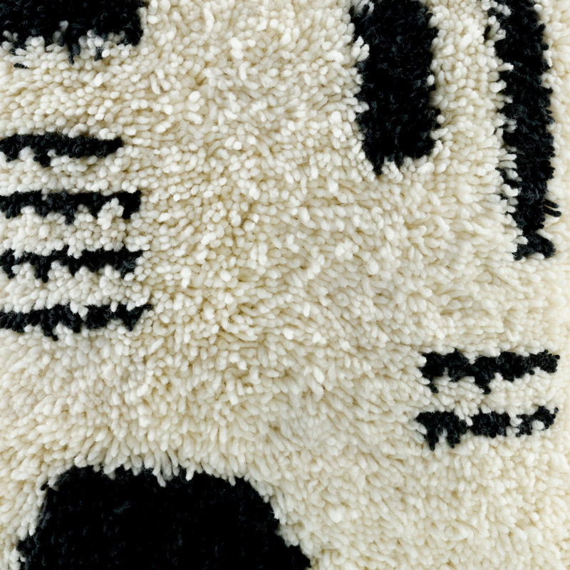 Repose-pieds Tuaca, Boucle blanche