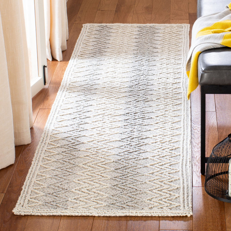 Hamlin Trace Hand Tufted Wool Chevron Rug, Runner 2'3" x 8'