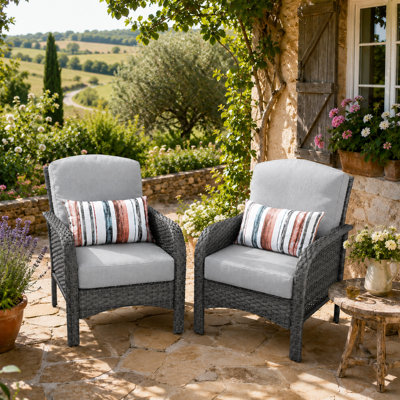 Ensemble de conversation pour 4 personnes avec coussins