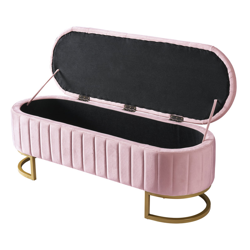 Velours rose polyvalent avec construction, chambre à coucher et espaces de vie