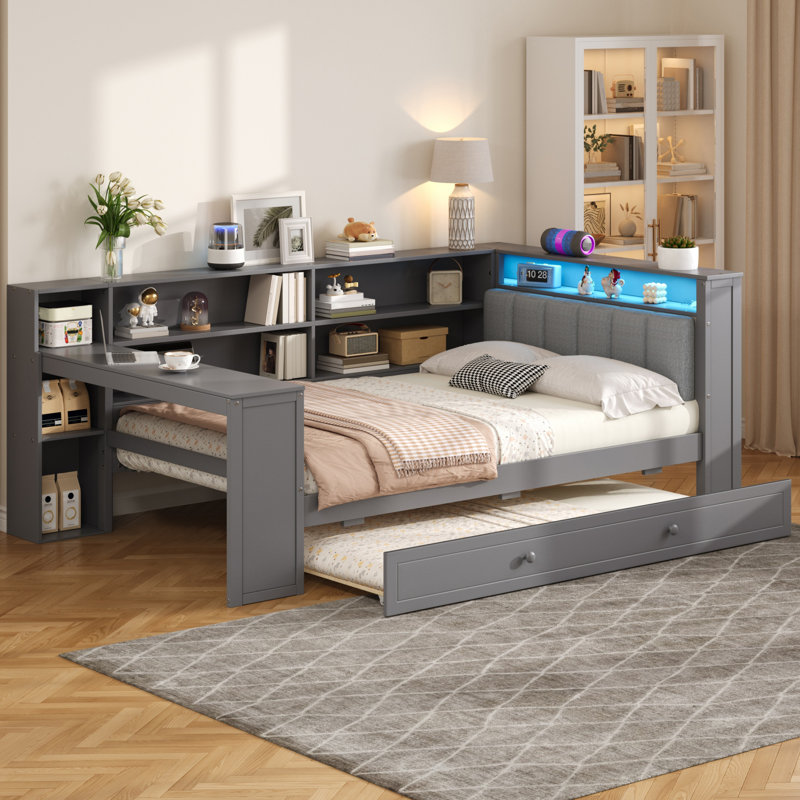 Lit plateforme simple en bois avec lit gigogne, tablettes de rangement, bureau, tête de lit tapissier à DEL et station de charge, coussin gris et gris