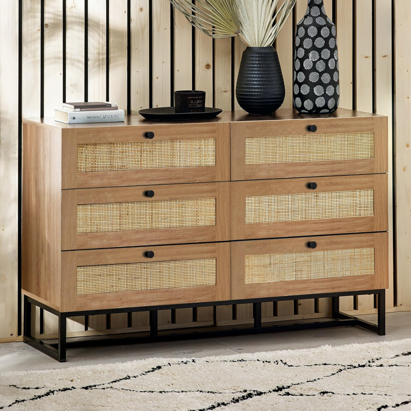 Reese 120cm W 6 - Drawer Chest of Drawers, Oak