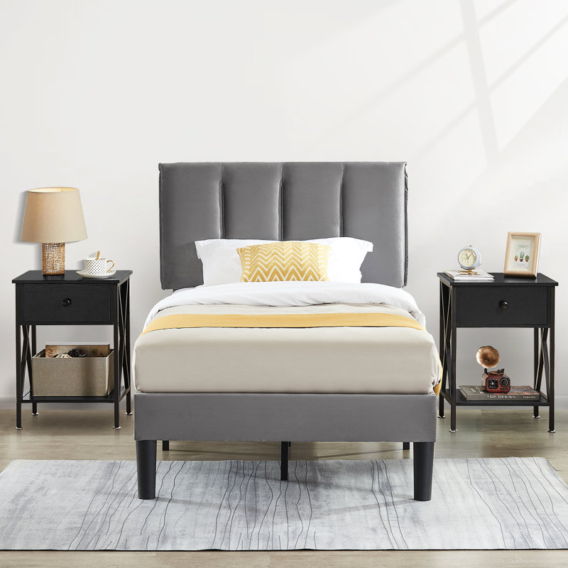 Ensemble de chambre à coucher Delaportilla, Noir, Simple