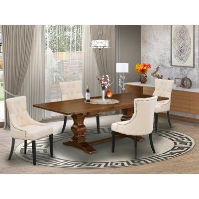 L'ensemble de table de salle à manger 5 pièces pour 4 personnes comprend une table de cuisine rectangulaire avec rallonge amovible et 4 chaises Parsons en lin beige clair, noyer antique