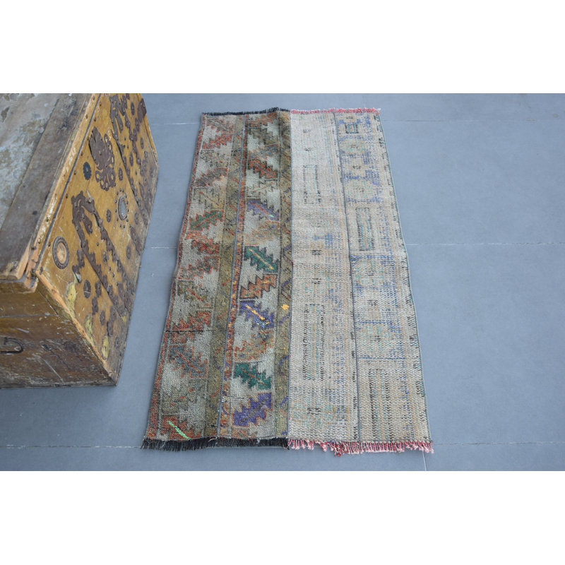 Tapis d'entrée turc vintage rétro Anatolian: petit tapis d'entrée tissé à la main avec un motif oriental rare