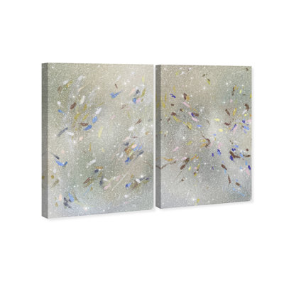 Spontaneous Traces Set Set by Oliver Gal