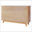 Armoire de rangement moderne de style Mid-Century à 4 portes avec tablettes, parfaite pour organiser et mettre en valeur vos trésors.