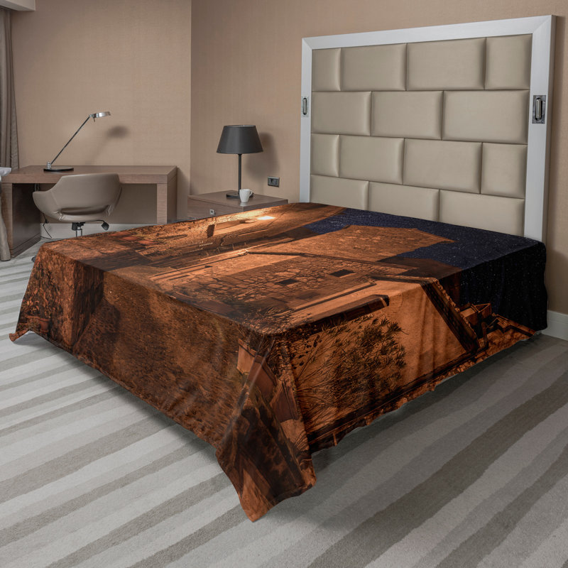Ambesonne Vintage Top Flat Sheet Medieval Town Street Calking Tan, Drap plat pour très grand lit californien