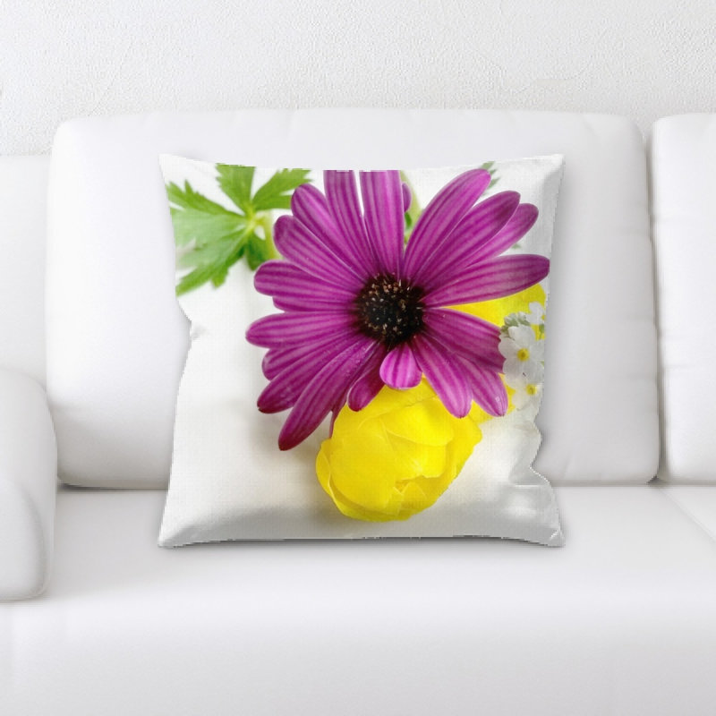 Coussin décoratif de couleurs vives
