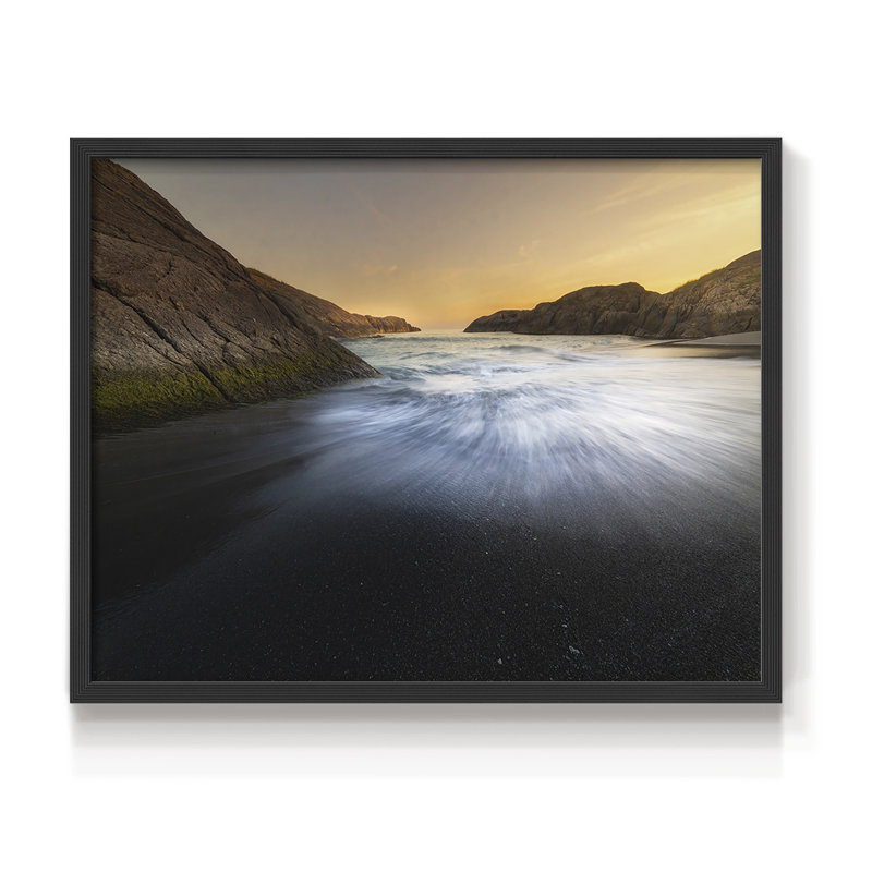 Mystic Nature -Framed Print - Restickable, H 22 po x l 28 po, Noir