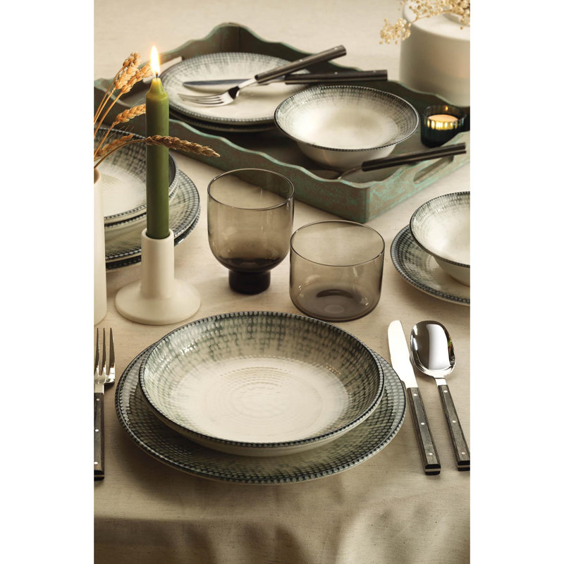 Porcelain China Dinnerware Set 24 Piece - Service for 6