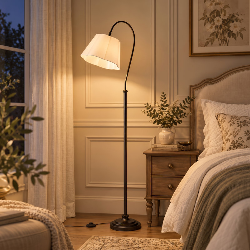 Lampadaire arqué en métal noir de 173 cm
