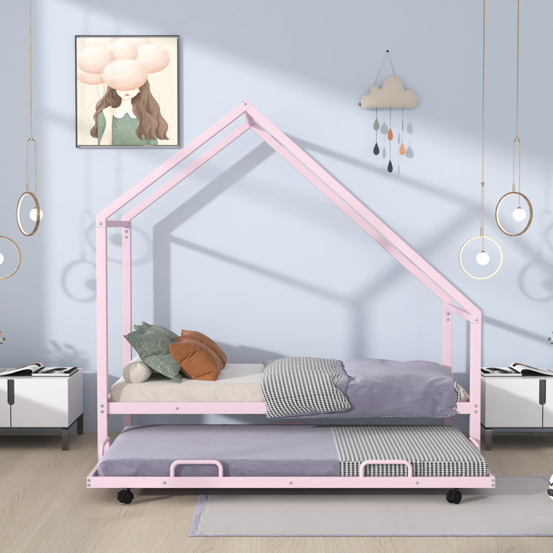 Lit plateforme en métal Bousov, Rose