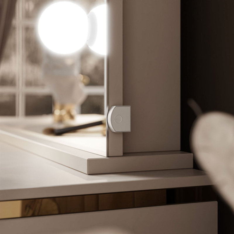 Rouven Dressing Table with Mirror
