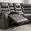 Canapé modulaire inclinable en similicuir 5 places avec deux consoles de rangement, porte-gobelets en acier inoxydable-117286630