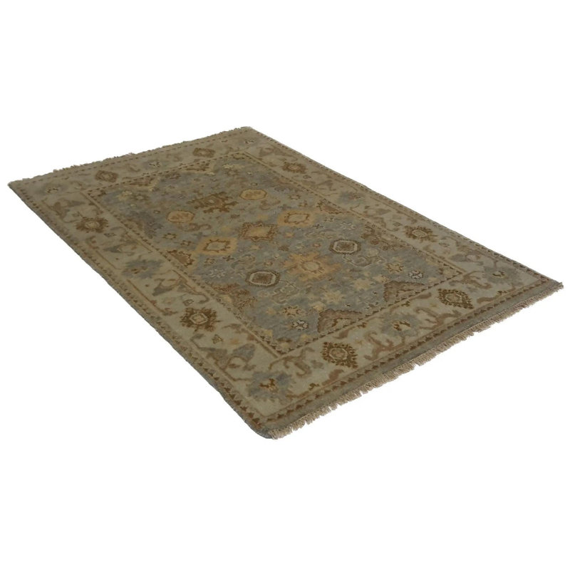 Tapis Oushak fabriqué à la main Isabelline - 4 pi 2 po x 6 pi 0 po