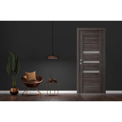 Porte standard en bois manufacturé lambrissé et verre préfini