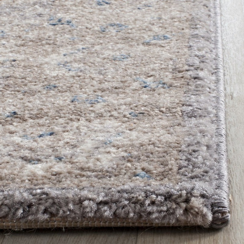 Astoria Oriental Area Rug, Runner 66 x 183 cm