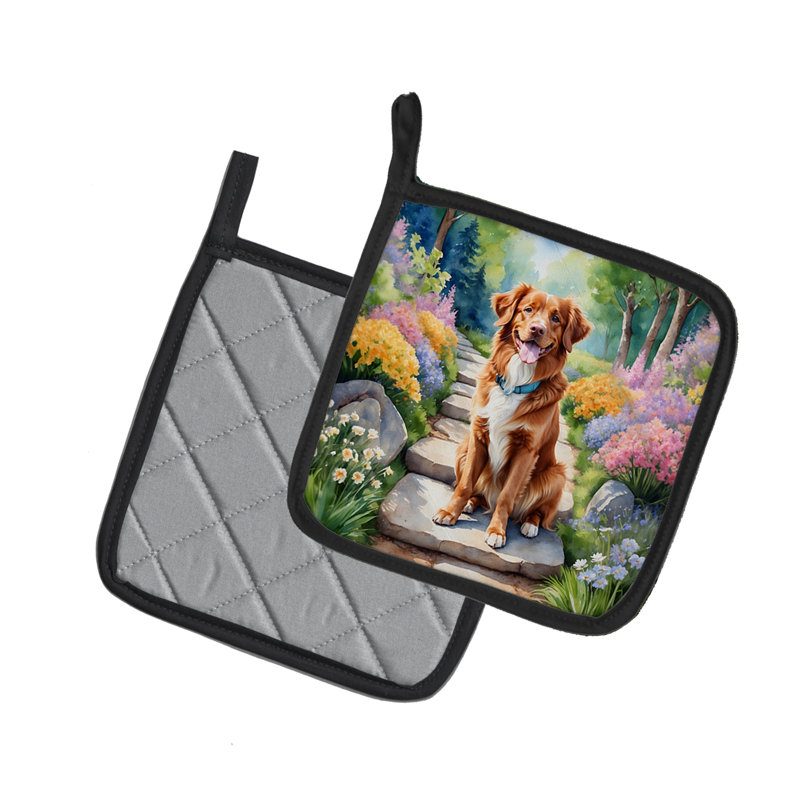 Caroline's Treasures Floral Polyester Potholder Set