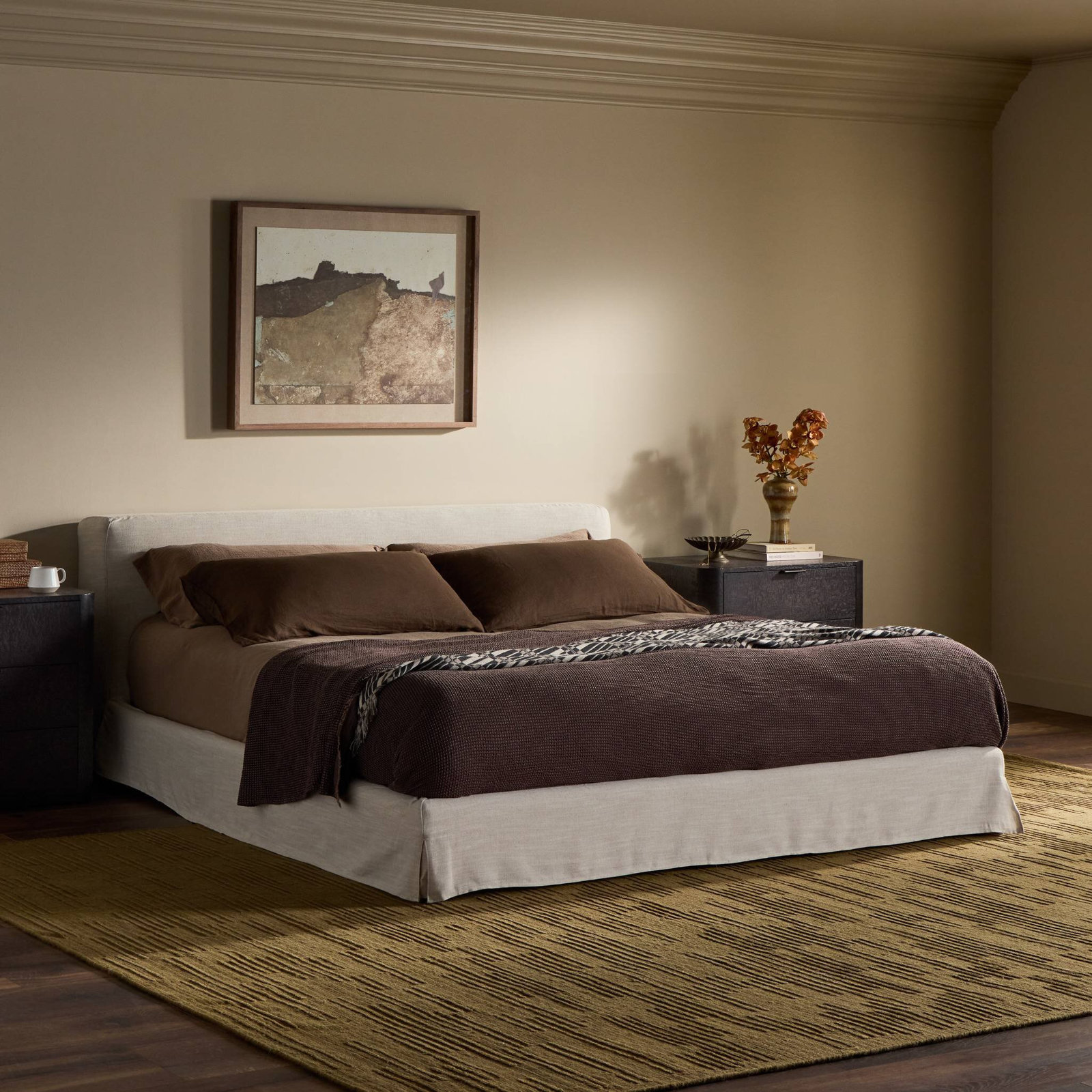 Lamaria Slipcovered Bed, King