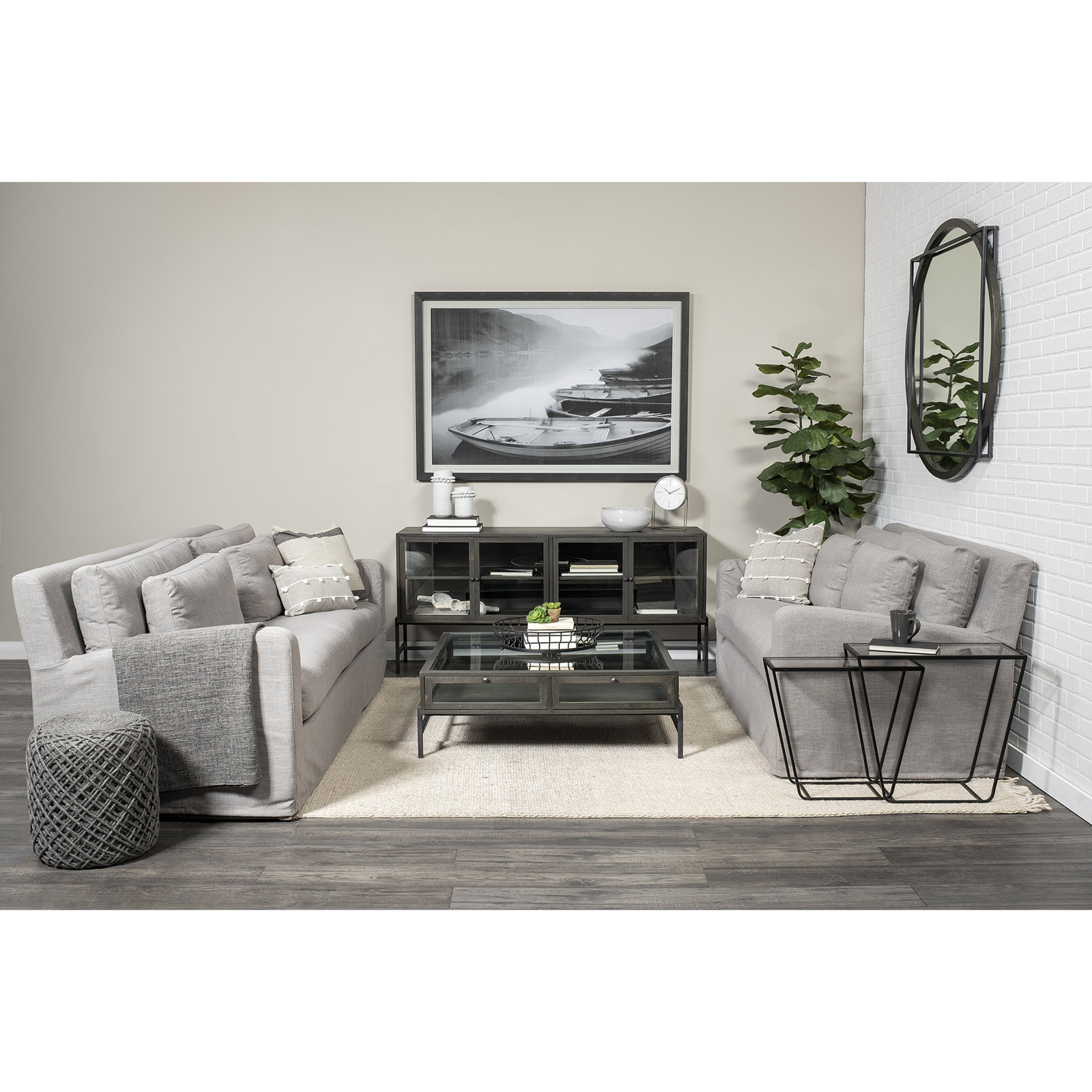 Warner Mango Sideboard, Black/Dark Brown