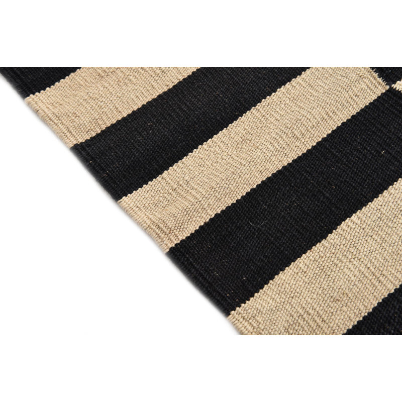 Tapis noir et blanc Orta