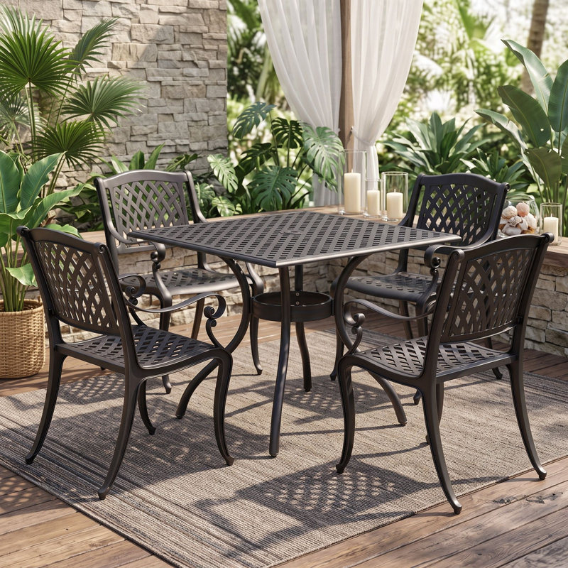 Ensemble de salle à manger d'extérieur 5 pièces avec structure en aluminium moulé, chaises en maille, mobilier de patio résistant aux intempéries
