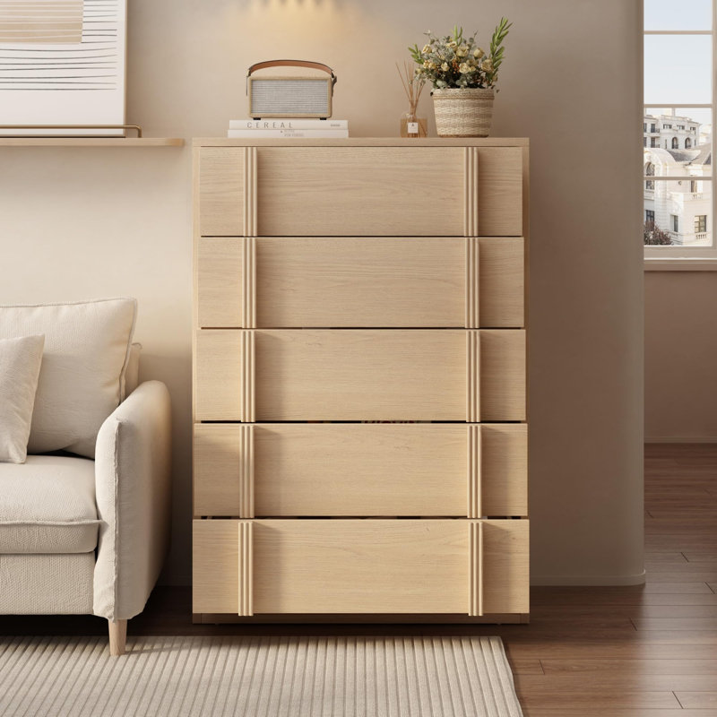 Commode 5 tiroirs Modern Space-Saving - Commode de chambre en bois avec poignées verticales - Rangement compact 5 tiroirs
Couleur du bois naturel Bois naturel
