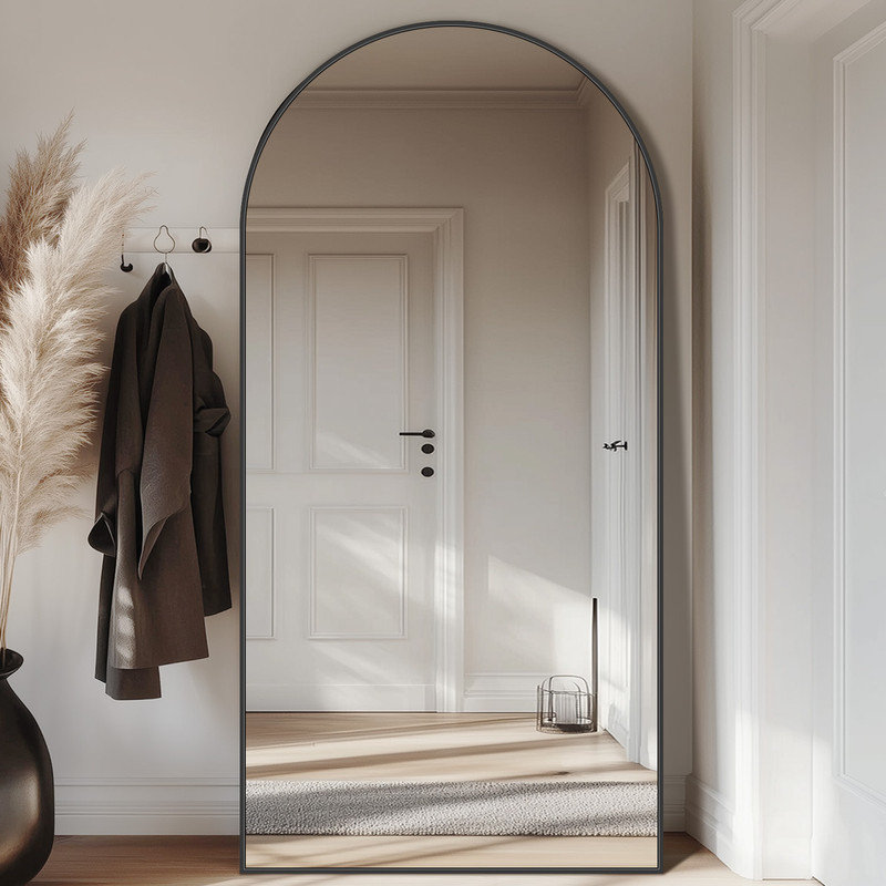 Miroir surdimensionné arqué en métal surdimensionné, Noir, 76 po x 34 po