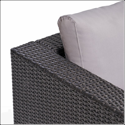 Fauteuil club d'extérieur en faux rotin, coussins résistants à l'eau et structure en aluminium robuste pour plus de confort et de style