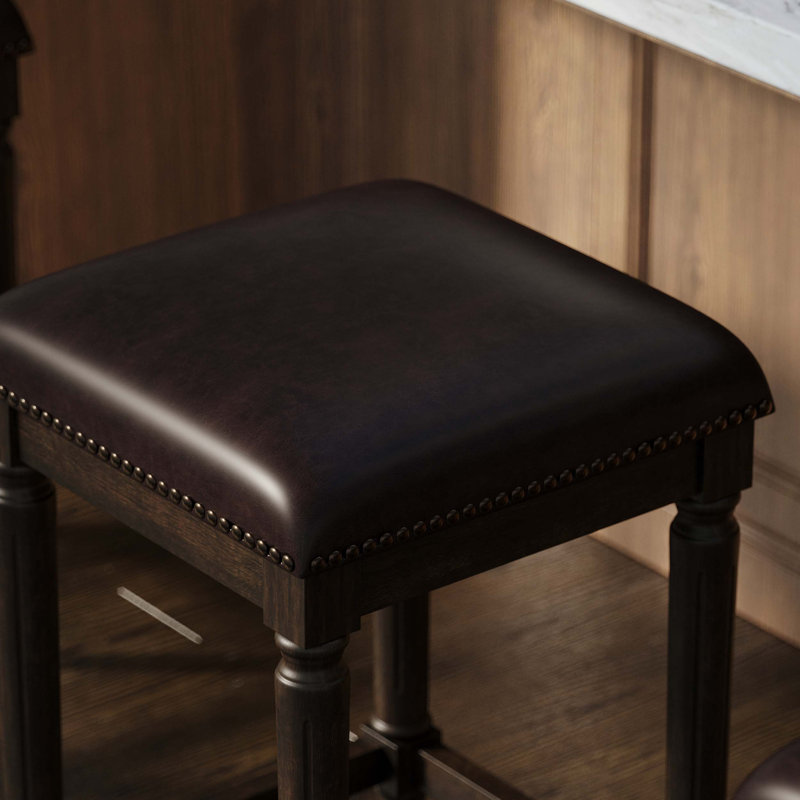 31 po Tabouret H