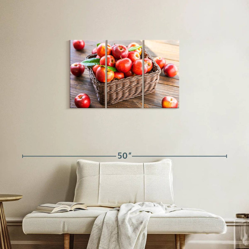 Récolte de pommes fraîches Yarlin, H 20 po x l 33 po