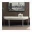 Banc capitonné beige Coastal avec motif demi-croissant et base en bois gris patiné