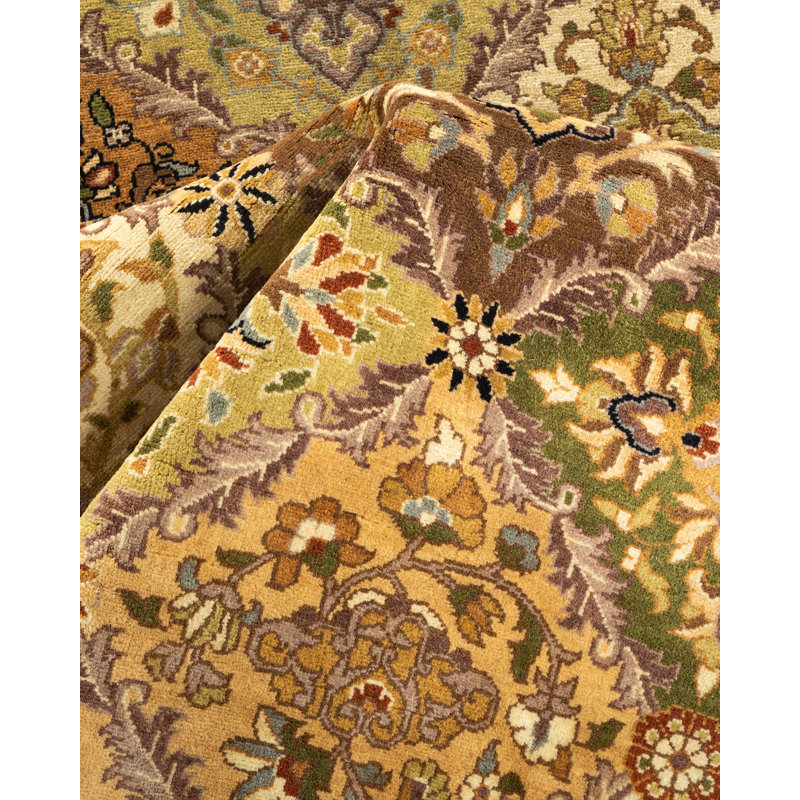 Classic One-of-a-Kind 7' 1" X 7' 1" Hand Knotted Area Rug
