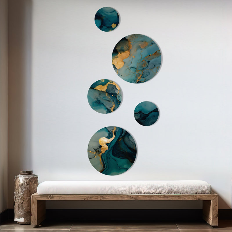 Abstract Wall Decor on Metal