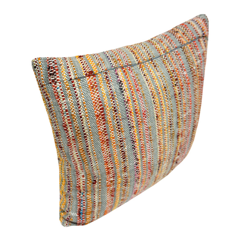  Coussin en soie filée à la main
