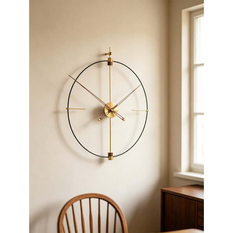 Horloge murale squelette à grande aiguille en bois massif et laiton, de style luxueux et lumineux, idéale pour le salon et la salle à manger.