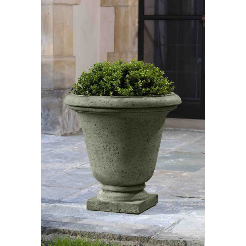 Pot de fleurs urne en pierre Hampton, H 26,25 po x l 27 po x P 27 po, Nero Nuovo