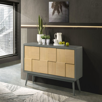 Desserte gris clair et finition naturelle