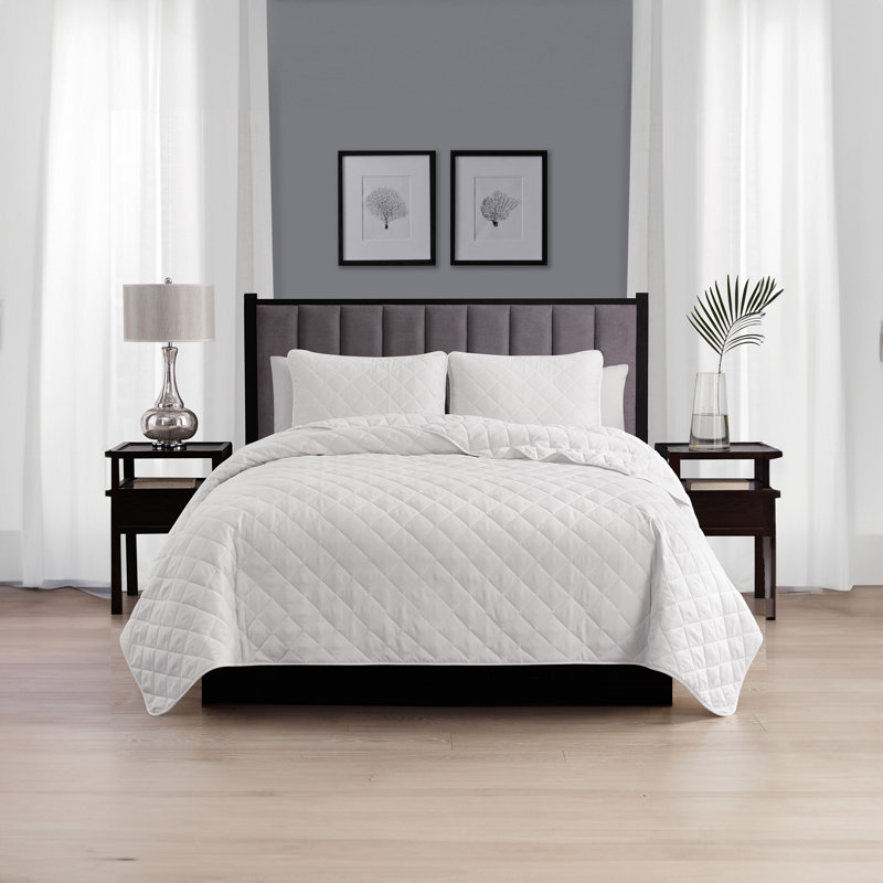 Wayfair Basics® Microfiber Reversible Diamond Quilt Set, King/Cal. King Quilt + 2 King Shams, White