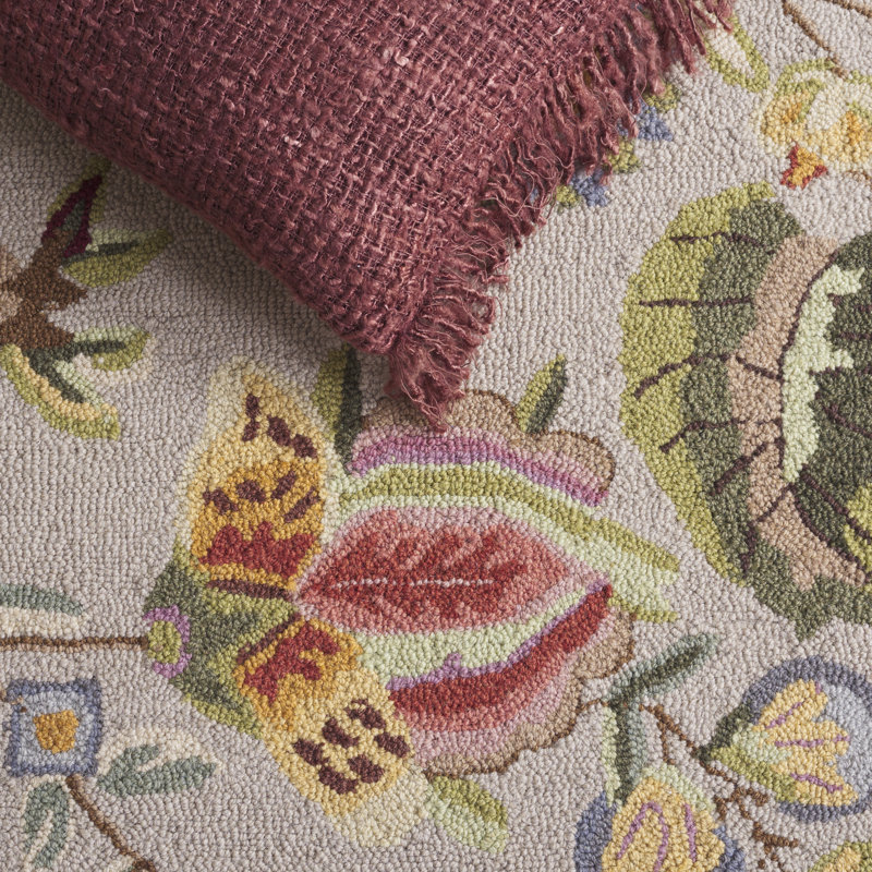 Tapis sauge en laine à motif floral Hollander, Ovale 4 pi 6 po x 6 pi 6 po
