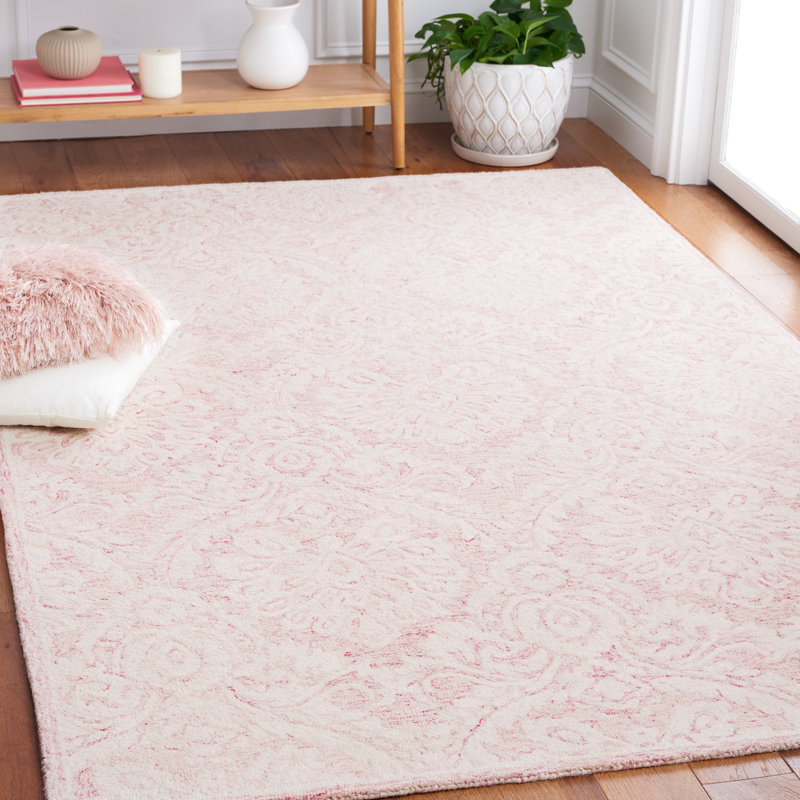 Annig Handmade Pink/Ivory Area Rug, Rectangle 5' x 8'