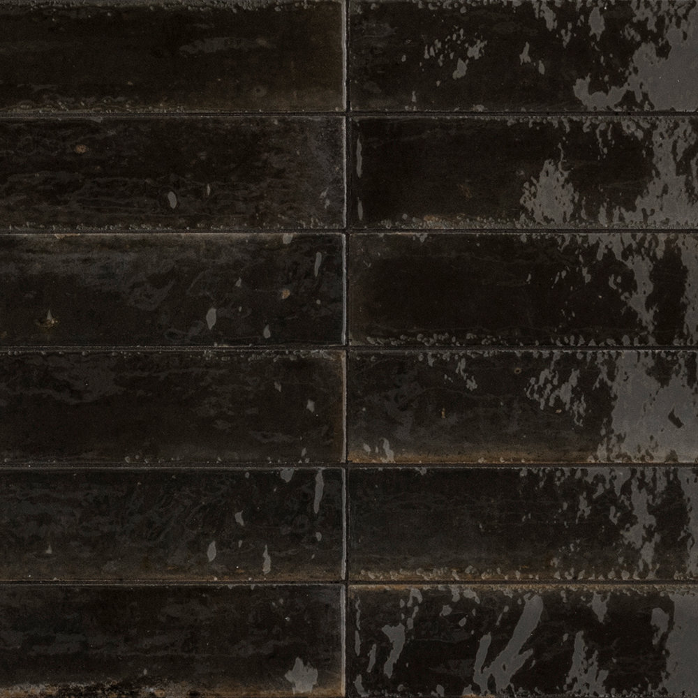 Flatiron 2" x 9" Glossy Tile, Nero