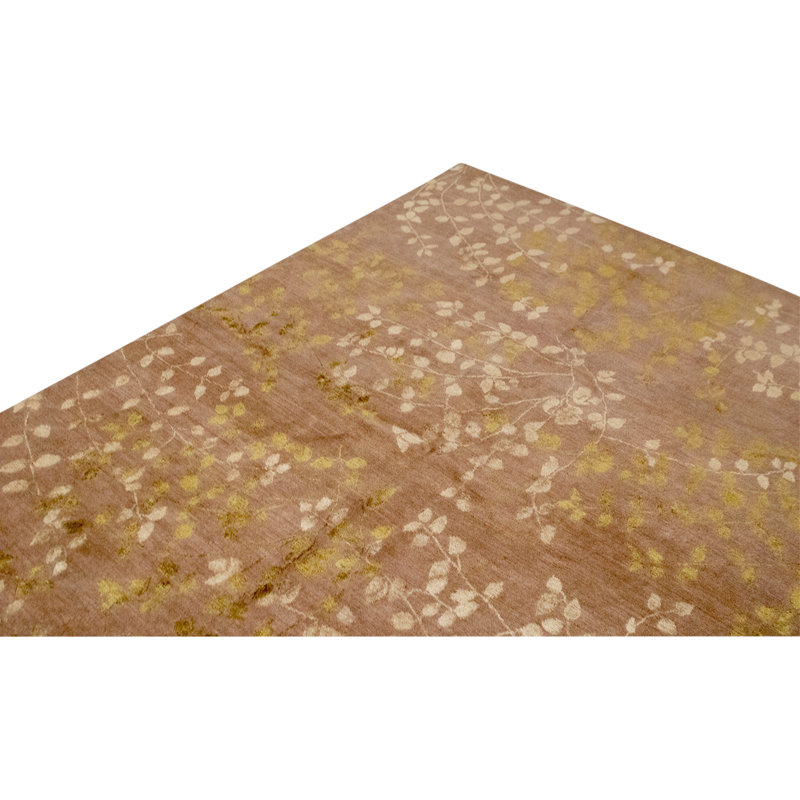 Hand Knotted Wool Area Rug in Peach