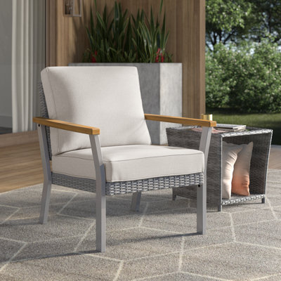 Cace Outdoor Lounge Chair