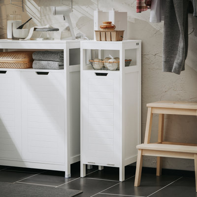 Lyndora Laundry Basket