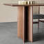 Table de salle à manger élégante et classique-109942507
