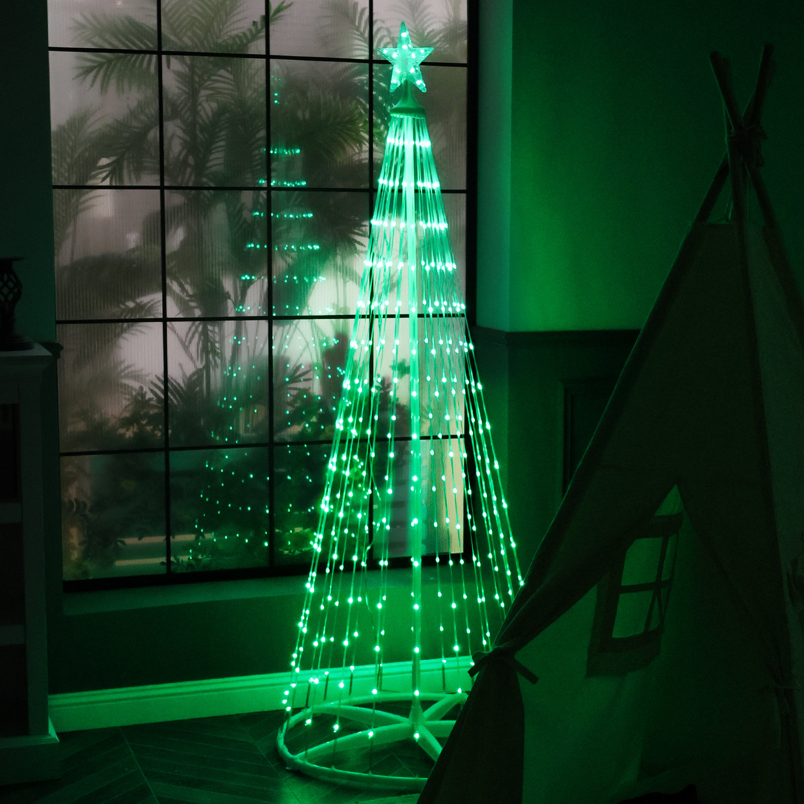 6 FT LED Christmas Tree Lighted Display